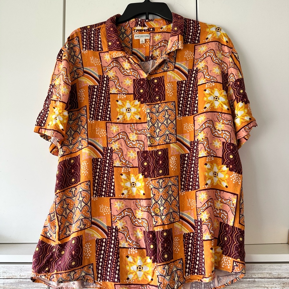 🧡 Earthbound Trading Co. Men’s Large Boho Patchwork Button-Up Camp Shirt